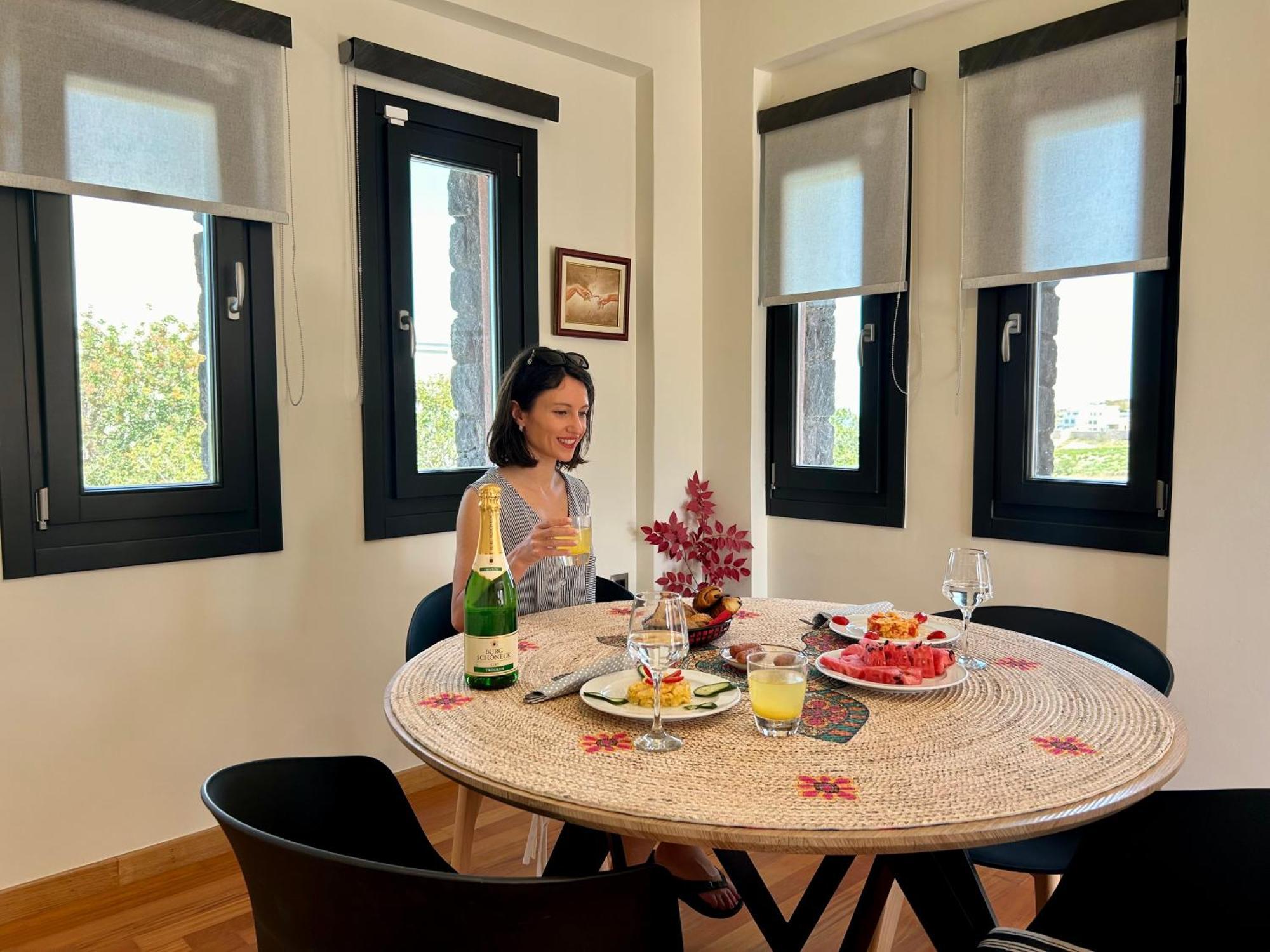 Golden Moments Luxury Stone Villas A 메사리아 외부 사진