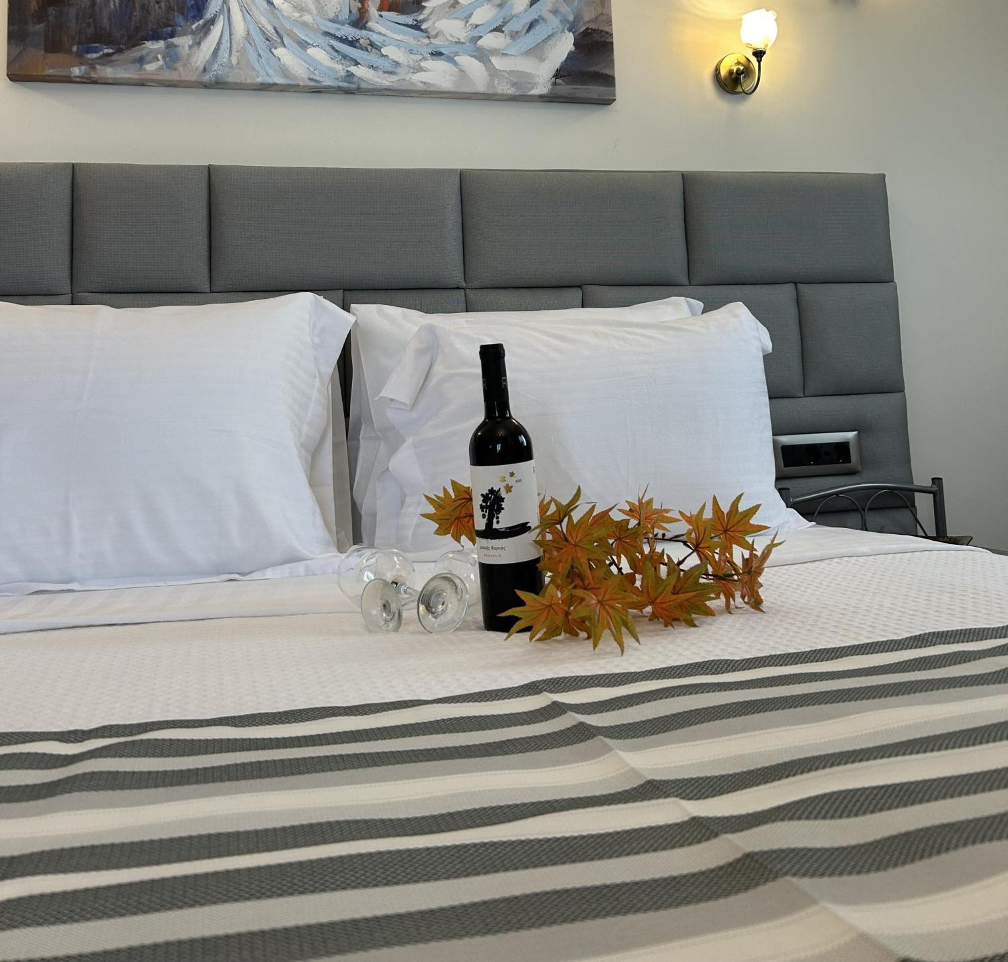 Golden Moments Luxury Stone Villas A 메사리아 외부 사진