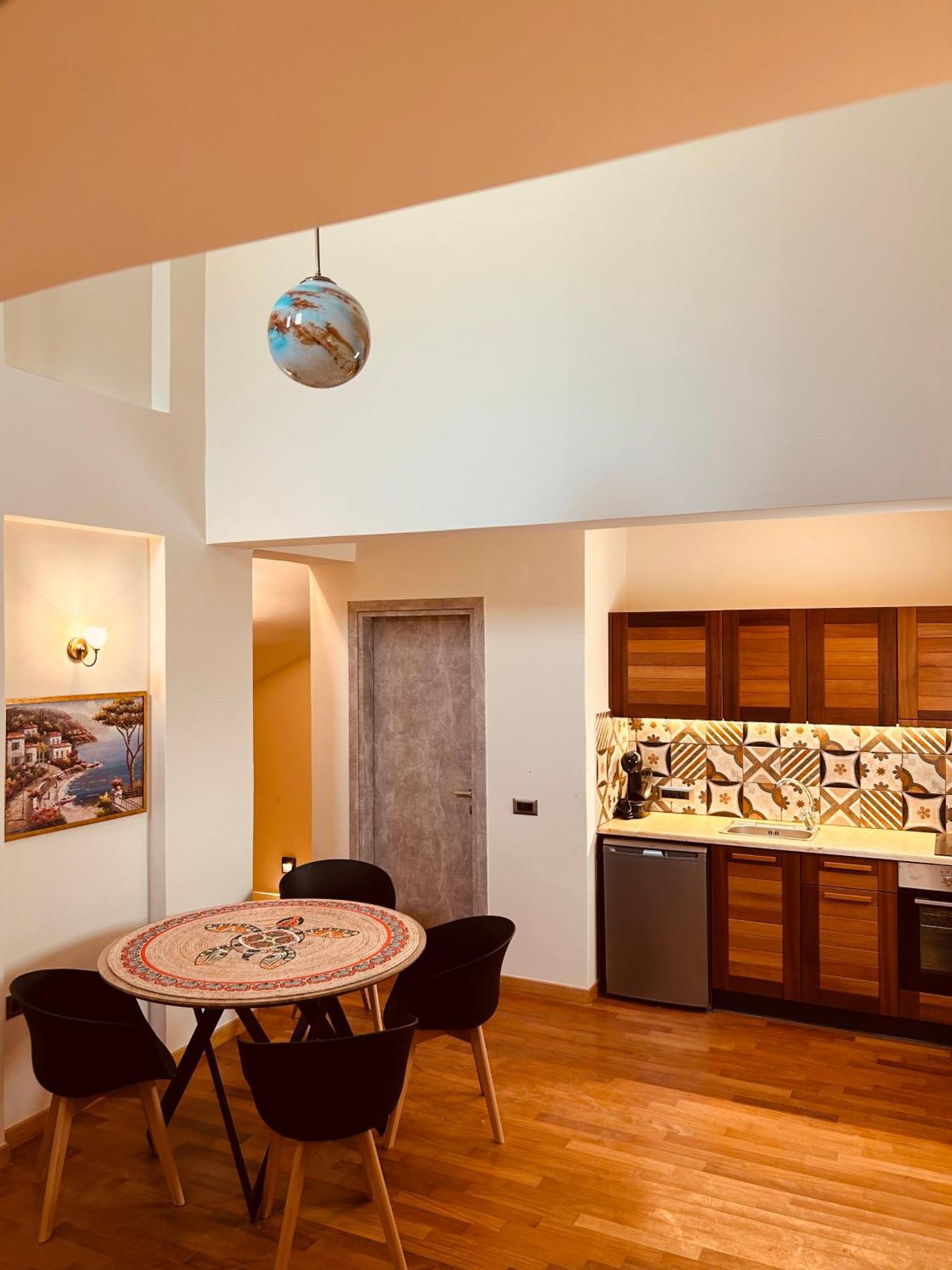 Golden Moments Luxury Stone Villas A 메사리아 외부 사진